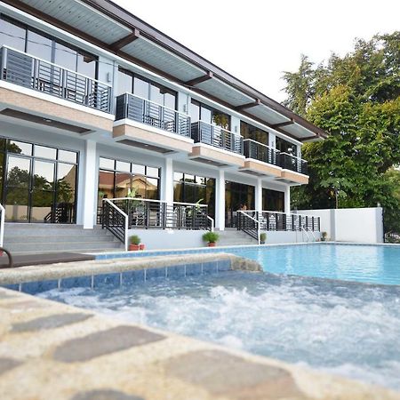 Hotel Gabriella Tagbilaran Extérieur photo