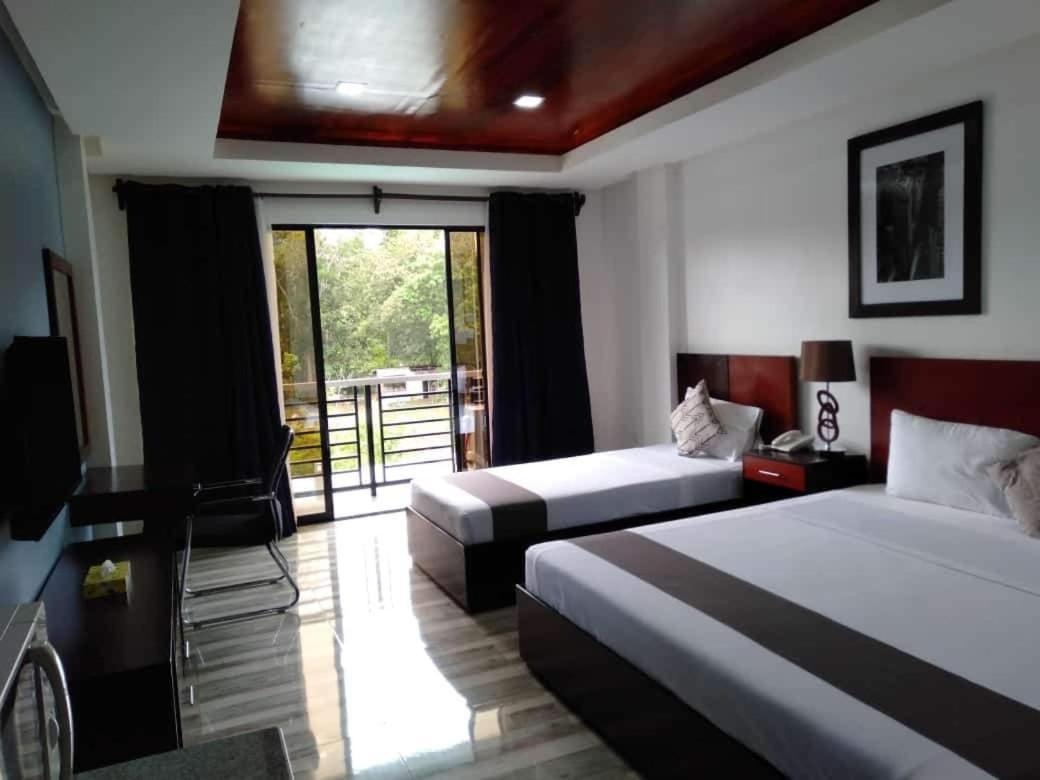 Hotel Gabriella Tagbilaran Extérieur photo