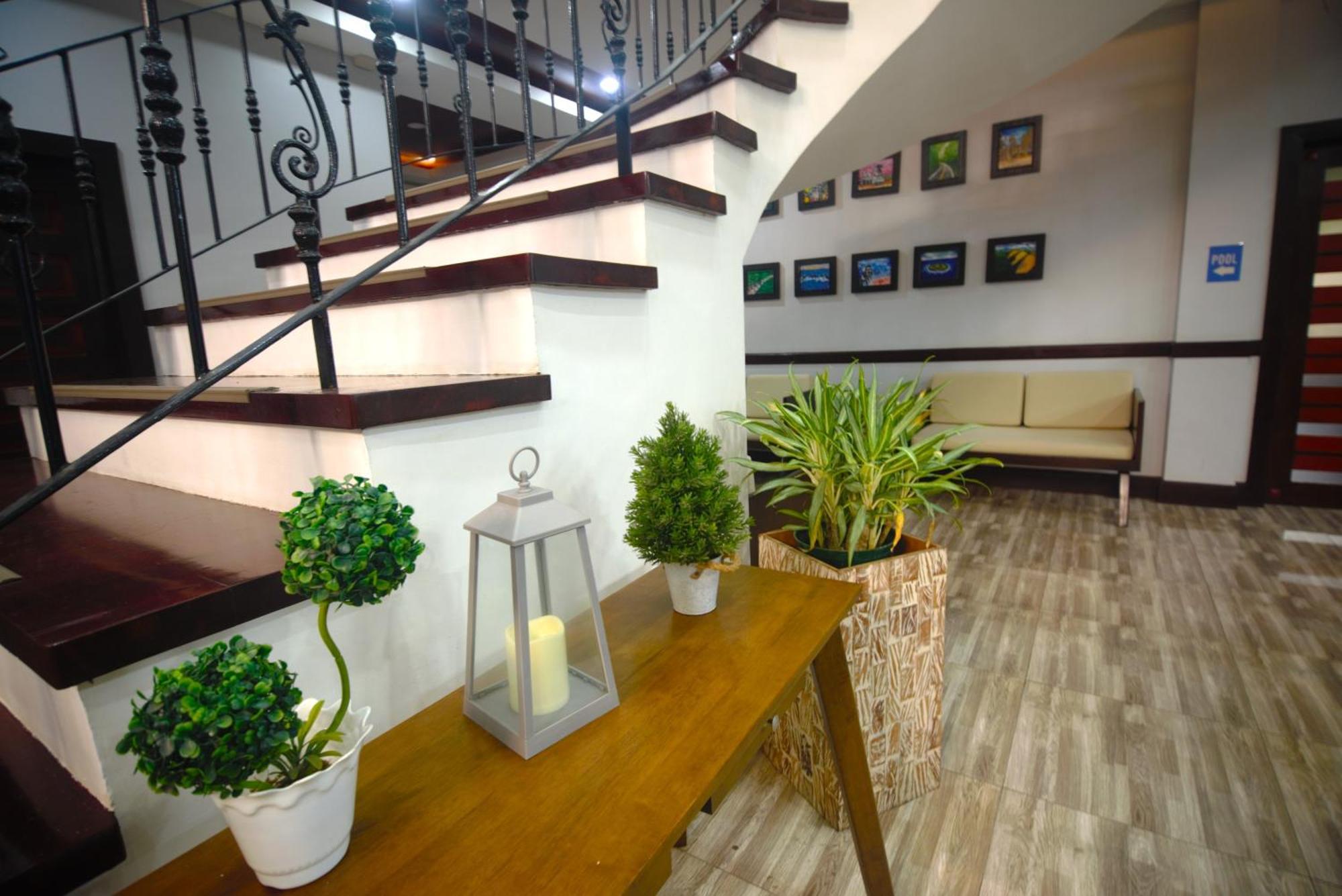 Hotel Gabriella Tagbilaran Extérieur photo