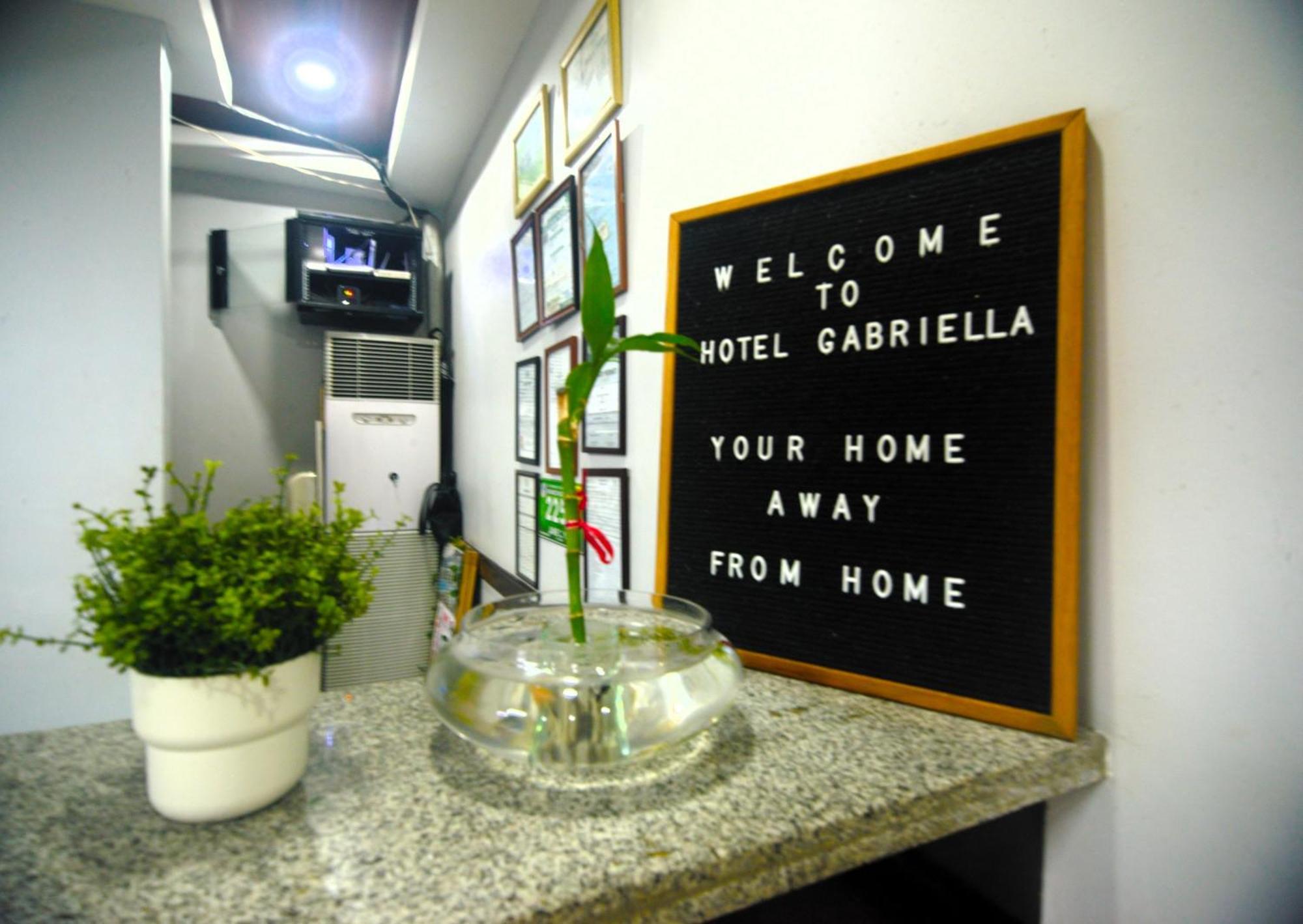 Hotel Gabriella Tagbilaran Extérieur photo