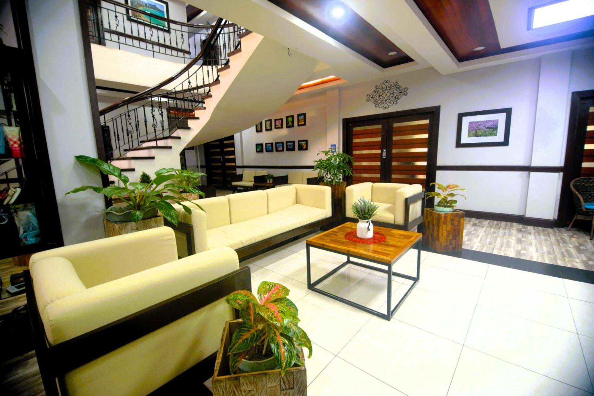 Hotel Gabriella Tagbilaran Extérieur photo