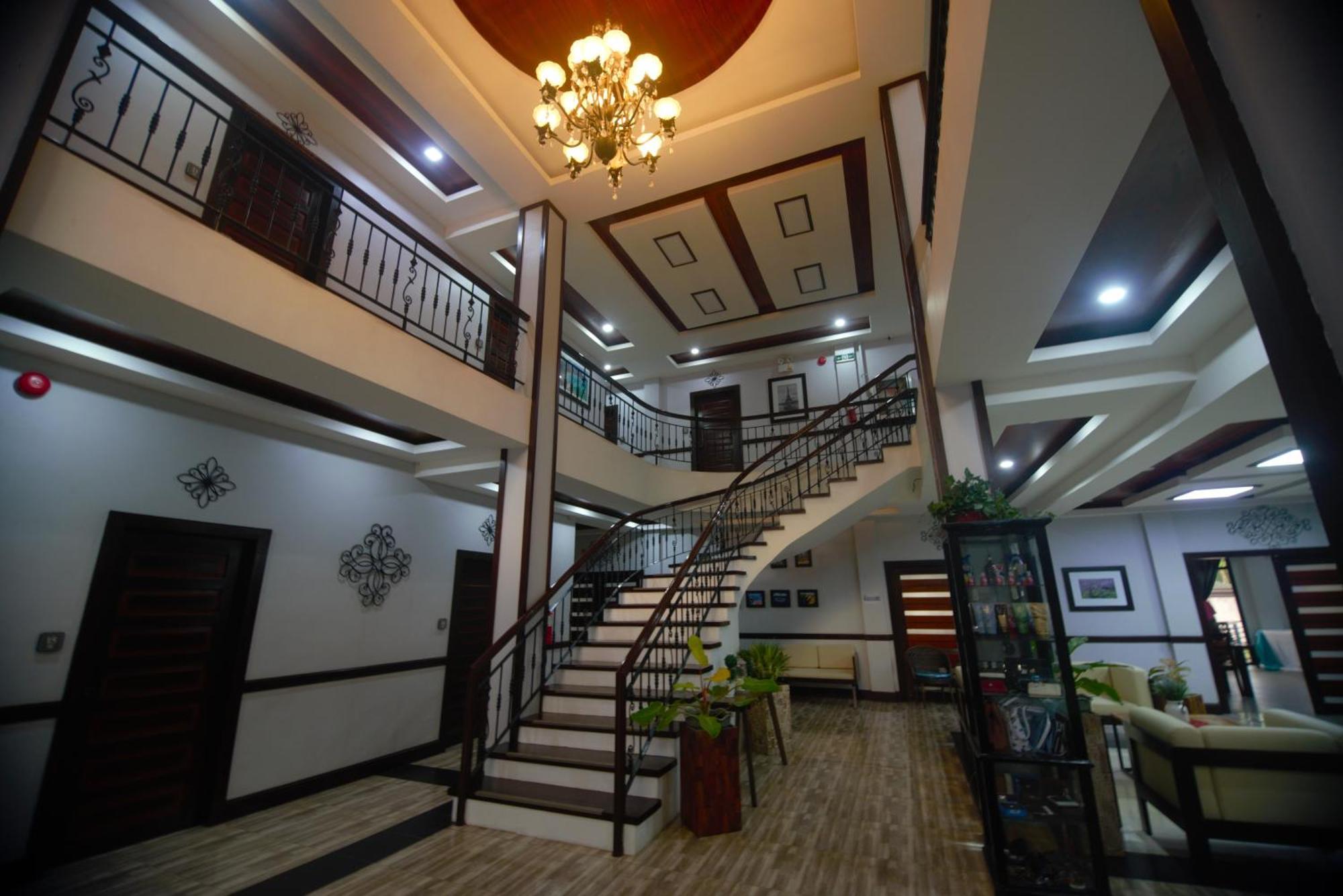 Hotel Gabriella Tagbilaran Extérieur photo