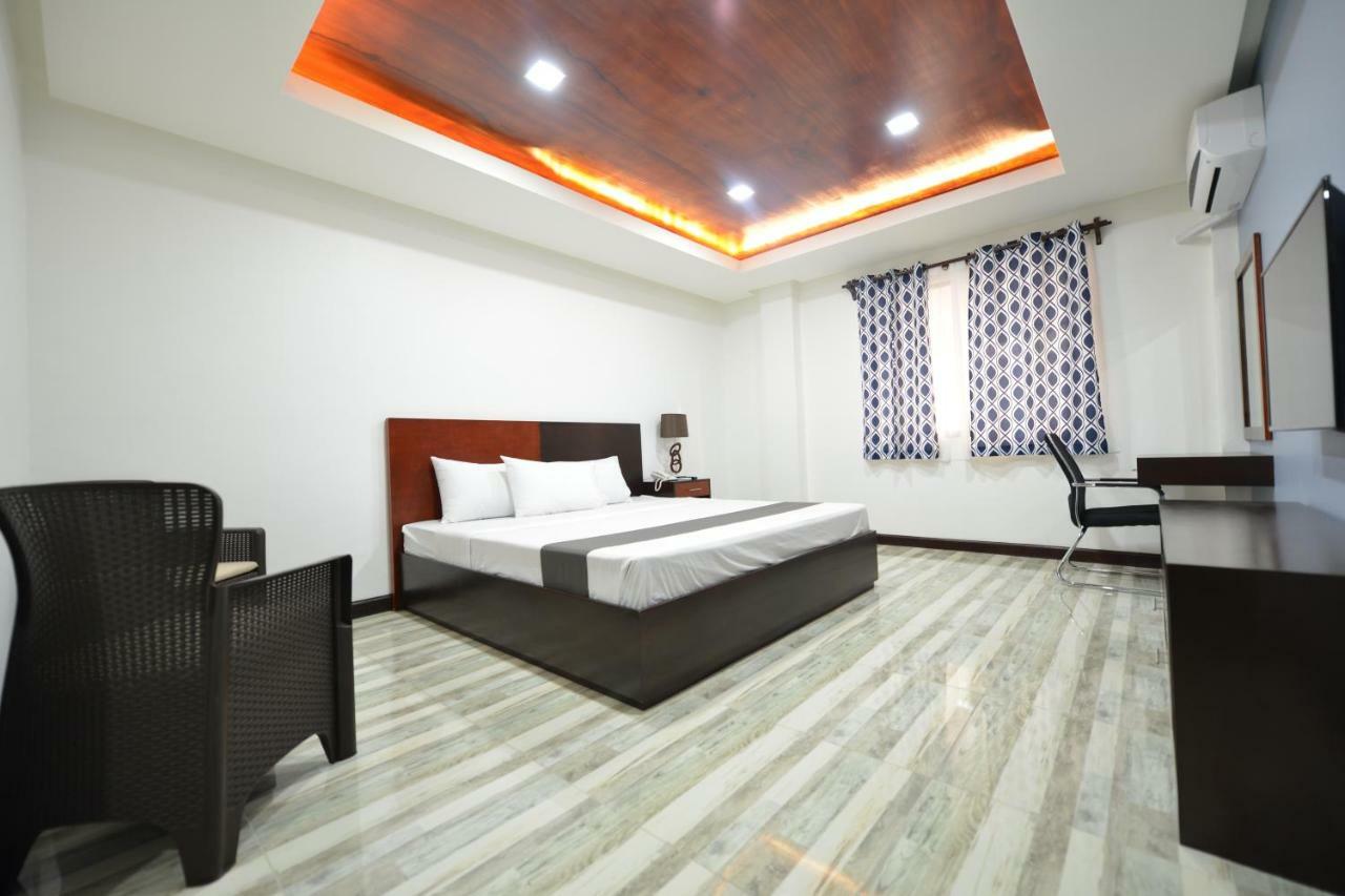 Hotel Gabriella Tagbilaran Extérieur photo