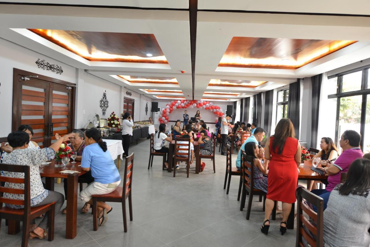 Hotel Gabriella Tagbilaran Extérieur photo