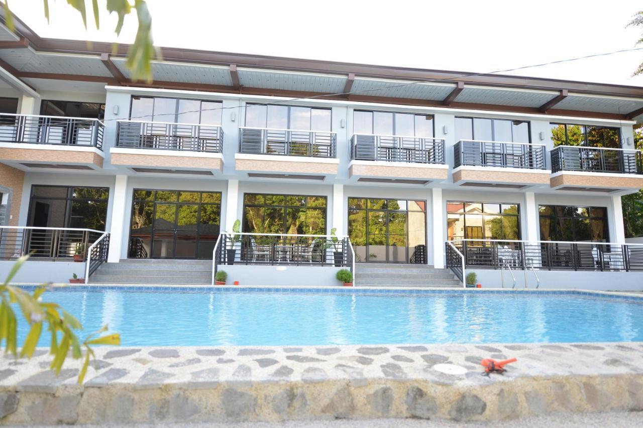 Hotel Gabriella Tagbilaran Extérieur photo